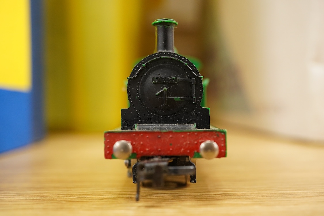 A collection of Hornby Dublo for 2 rail running, including; a boxed BR class A4 4-6-2, Golden Fleece 60030, (2211), together with three boxed bogie coaches and two wagons, plus four unboxed wagons, and a complete box set